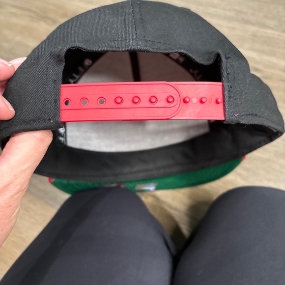 Chicago Blackhawks New Era 9Fifty 2 Tone Red Black Snapback‎ Hat Cap - Picture 11 of 11